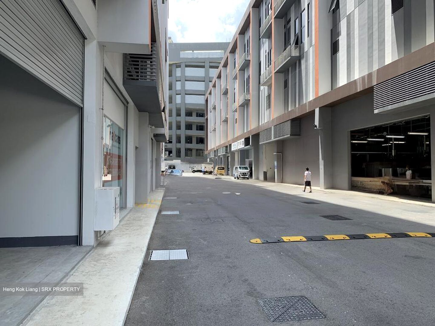 Sembawang Close (D27), Factory #452787771